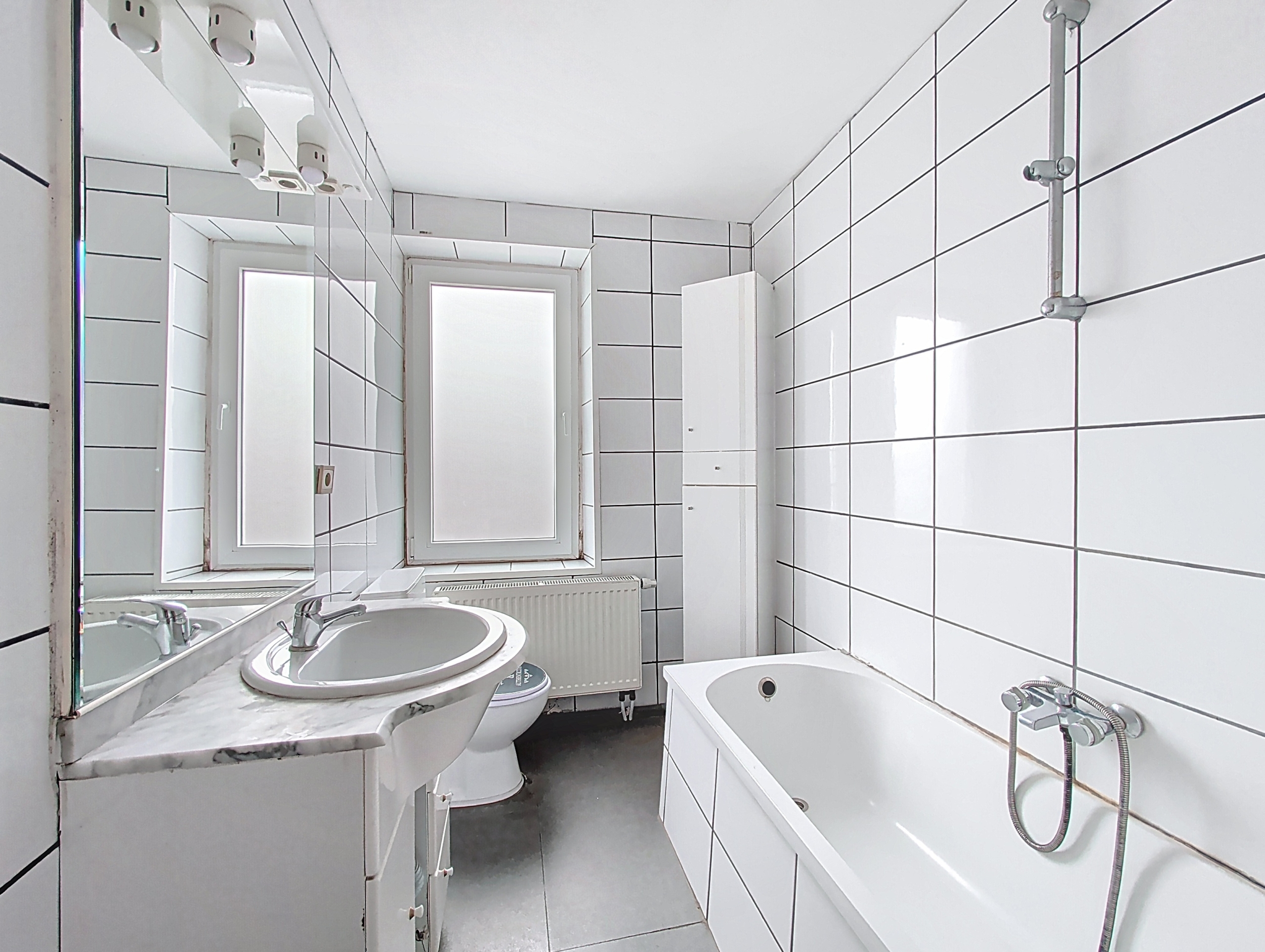 260330_ans_00003 đĄ Ă vendre Ă Ans â Maison 3 façades avec jardin, terrasse et beau potentiel