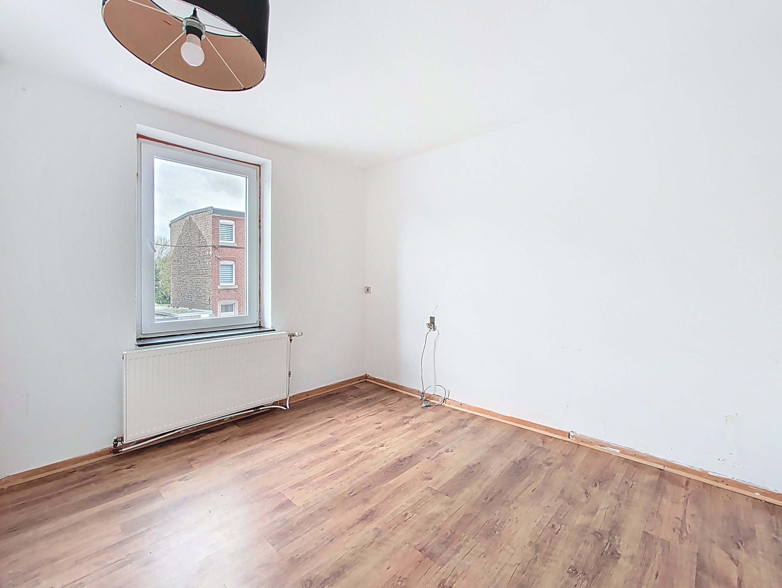 260330_ans_00004 đĄ Ă vendre Ă Ans â Maison 3 façades avec jardin, terrasse et beau potentiel