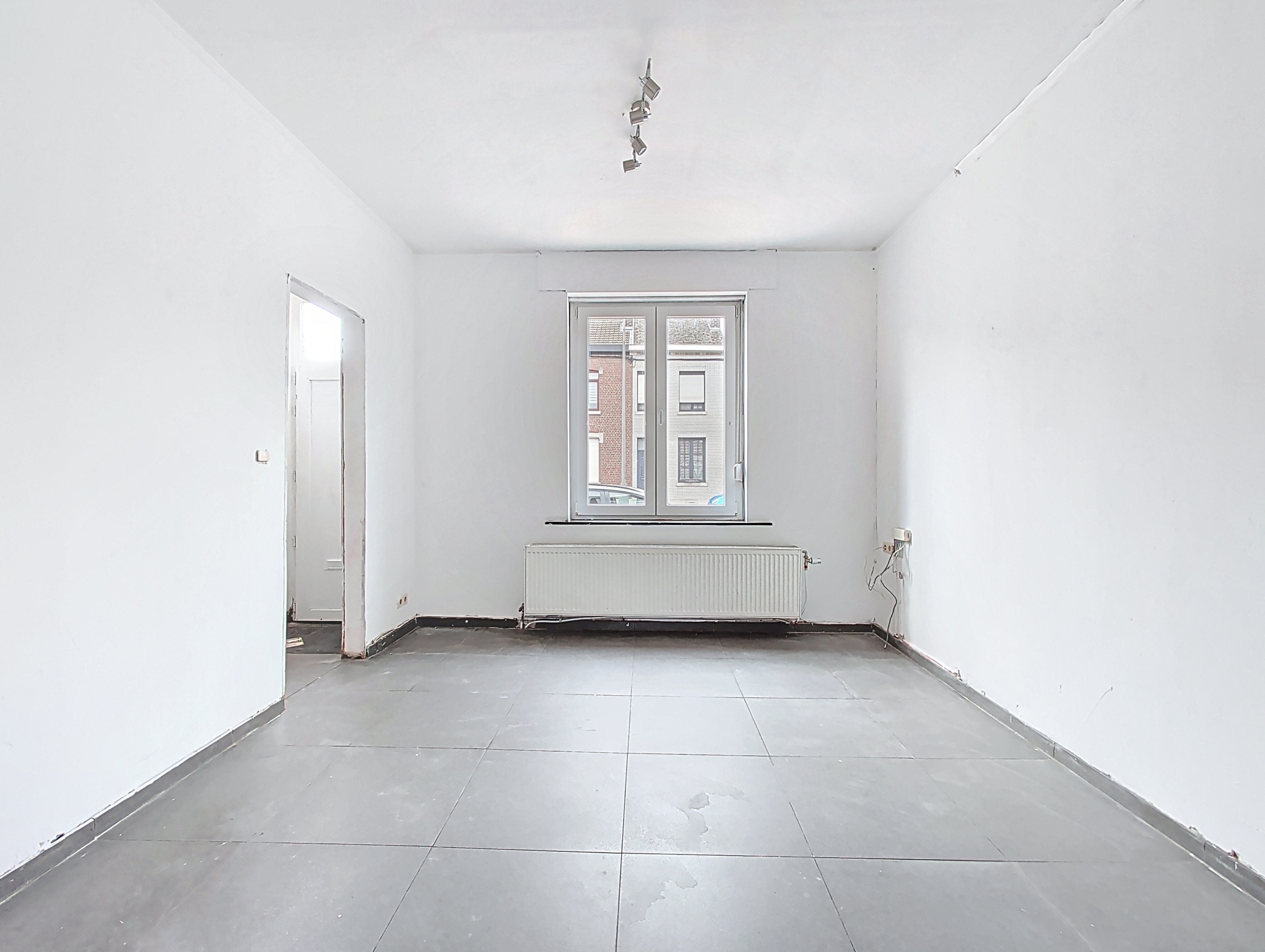 260330_ans_00007 đĄ Ă vendre Ă Ans â Maison 3 façades avec jardin, terrasse et beau potentiel
