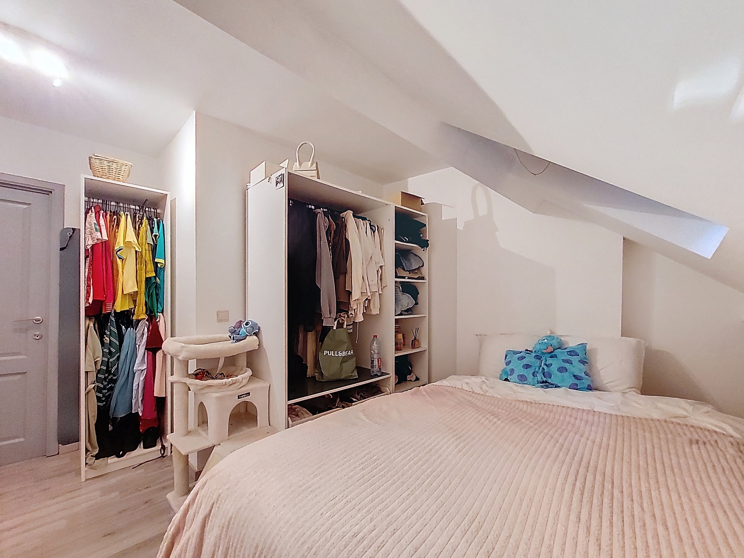 Maison rénovée avec 4 chambres (Othée)