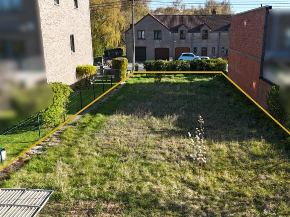 Superbe terrain à bâtir 500 m² – Orientation Sud-Ouest – Quartier calme – 99.000 €