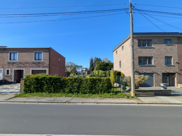 Superbe terrain à bâtir 500 m² – Orientation Sud-Ouest – Quartier calme – 99.000 €