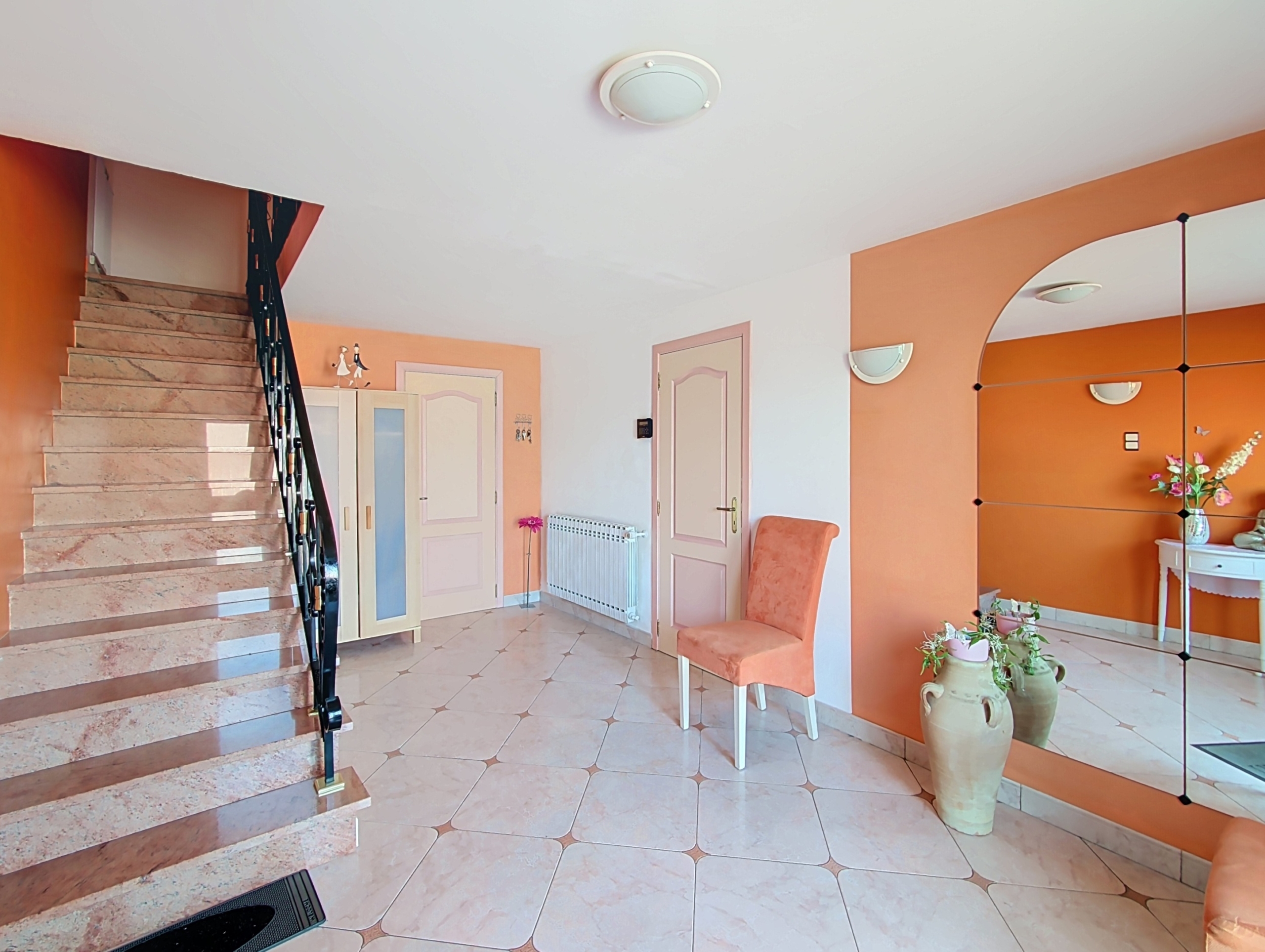 🏡 Maison 3 façades aux multiples possibilités à Ans