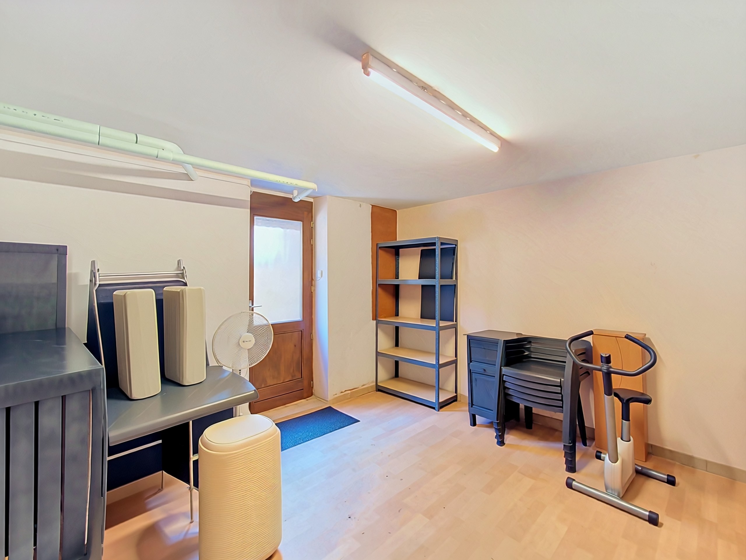 🏡 Maison 3 façades aux multiples possibilités à Ans