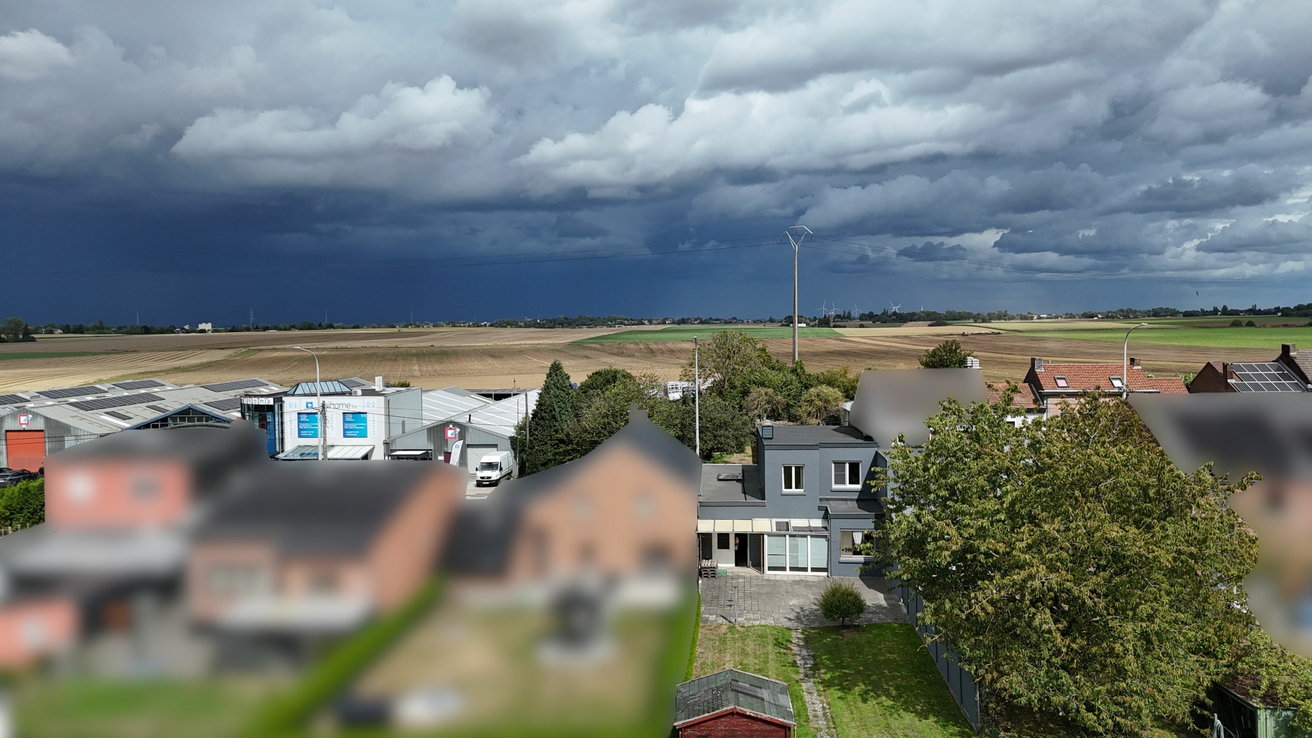 DJI_20260831140339_0216_D_bis 🏡 Maison 2 chambres + bureau avec garage XXL