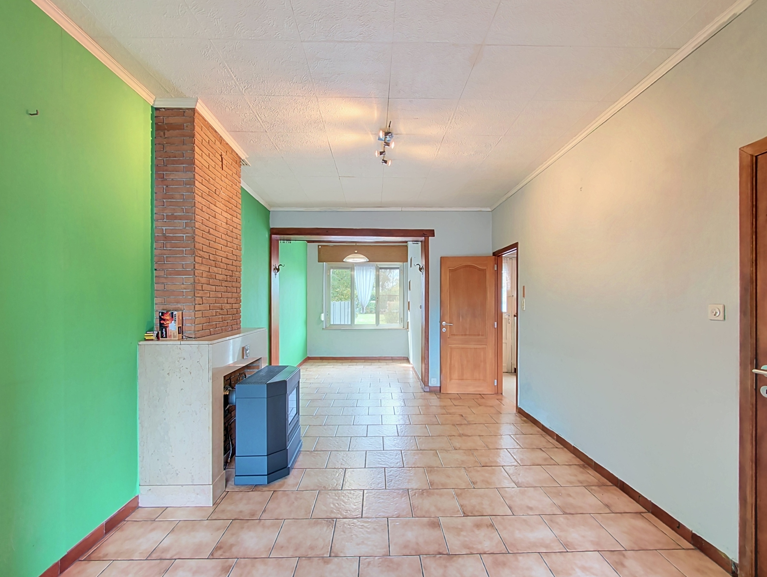 rue chaussee 95_00001 🏡 Maison 2 chambres + bureau avec garage XXL